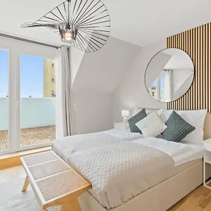 Stylish - 3 Min To U1 Kagraner Platz , Vienna Austria